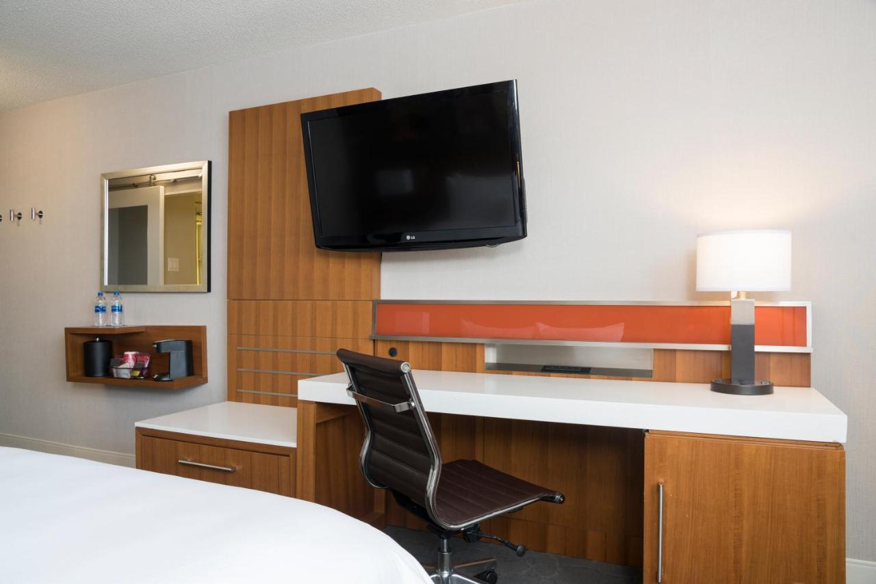 Sonesta Hotel Grand Rapids Airport Kentwood Kültér fotó