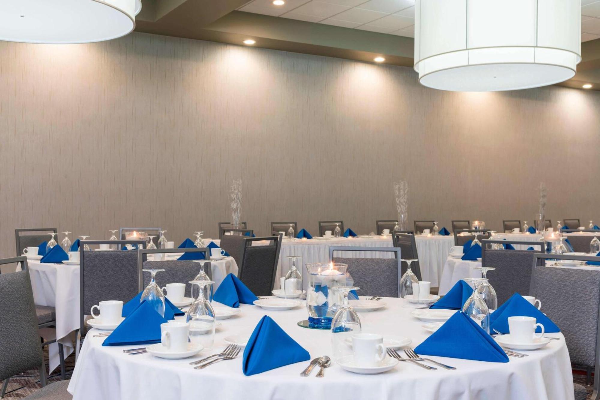Sonesta Hotel Grand Rapids Airport Kentwood Kültér fotó