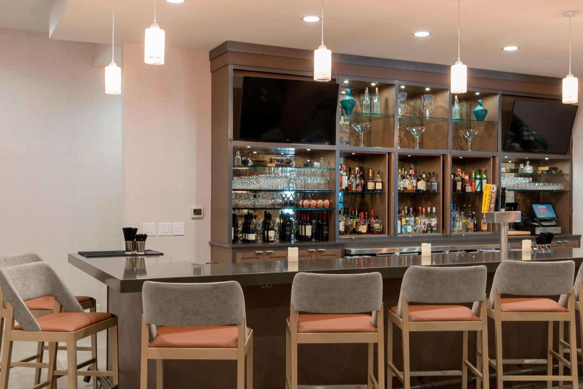 Sonesta Hotel Grand Rapids Airport Kentwood Kültér fotó