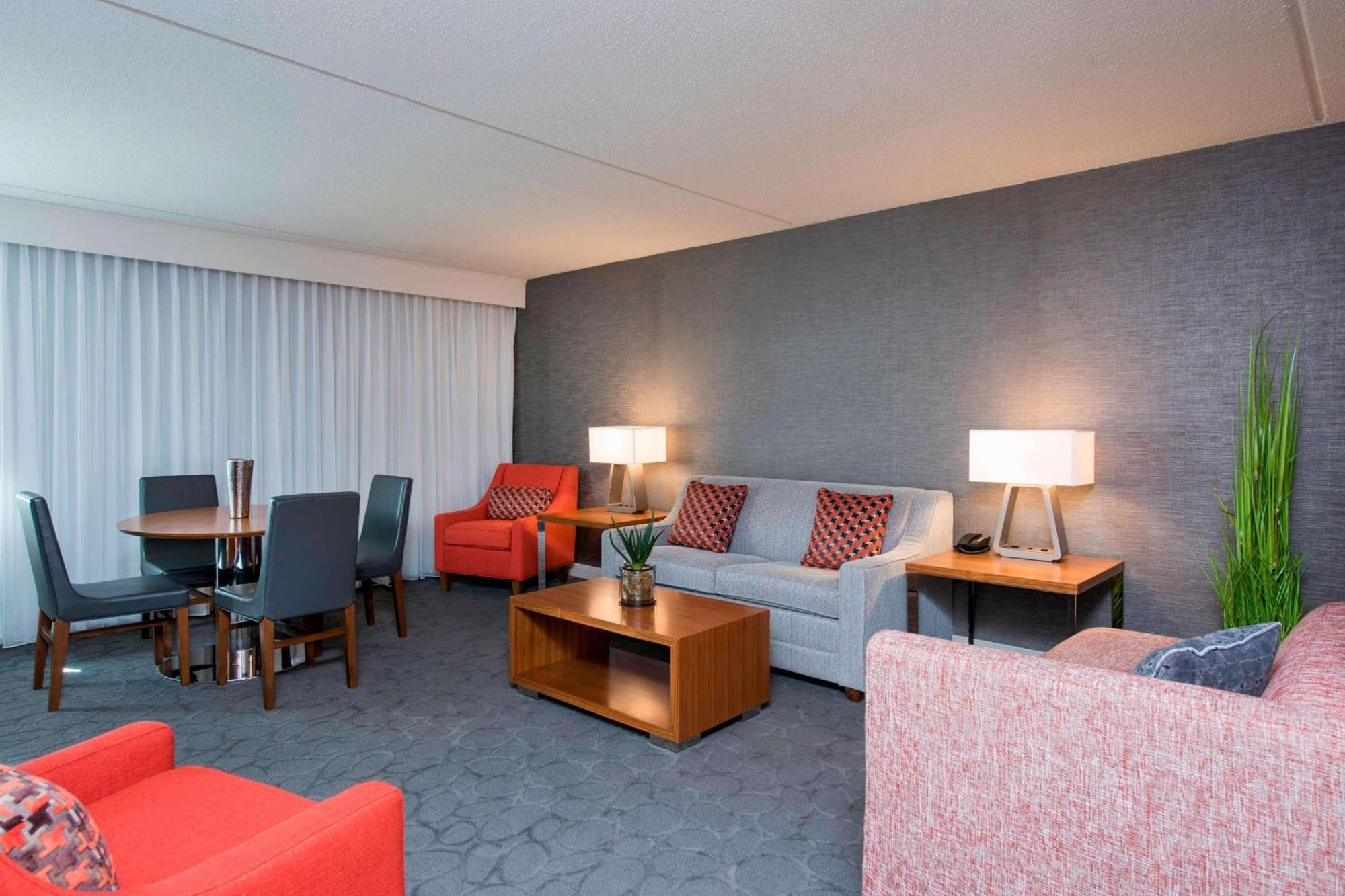 Sonesta Hotel Grand Rapids Airport Kentwood Kültér fotó